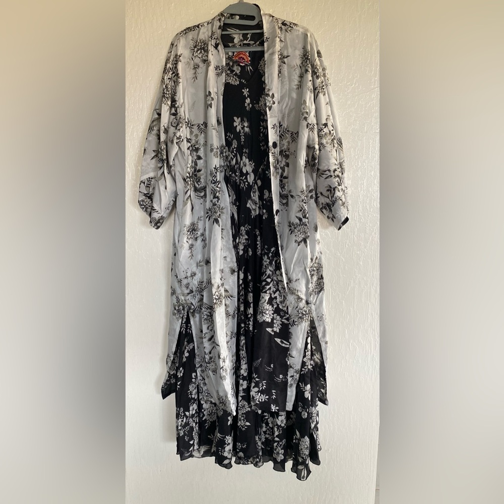 Johnny Was silk Maxi Dress and matching tunic reversible - Picture 7 of 7